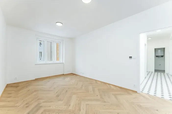 Prodej bytu 2+kk, Praha - Vršovice, Oblouková, 58 m2