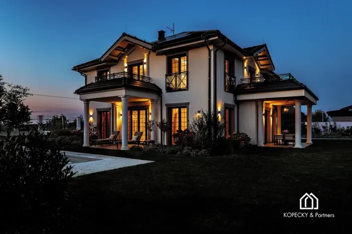 Prodej rodinného domu, Přezletice, Čakovická, 405 m2