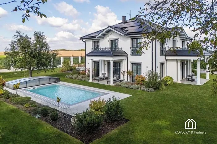 Prodej rodinného domu, Přezletice, Čakovická, 405 m2