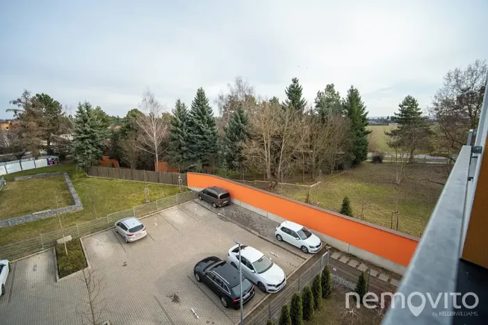 Pronájem bytu 2+kk, Praha - Uhříněves, Oty Bubeníčka, 47 m2