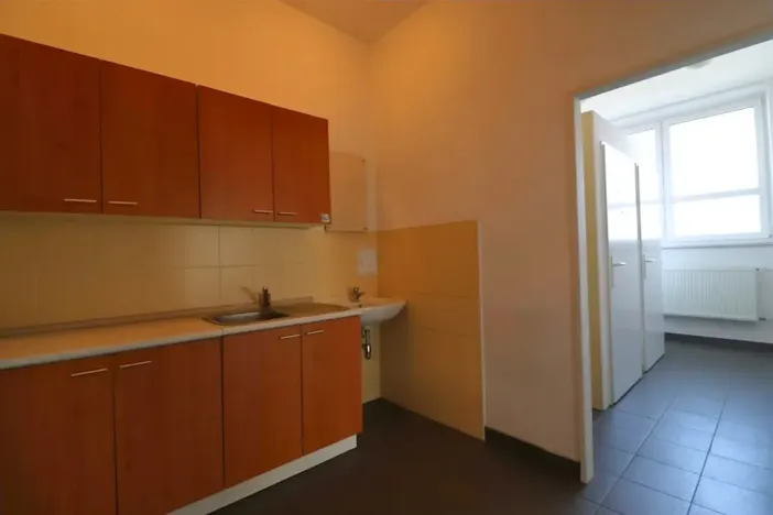 Pronájem kanceláře, Brno, Bohunická, 160 m2