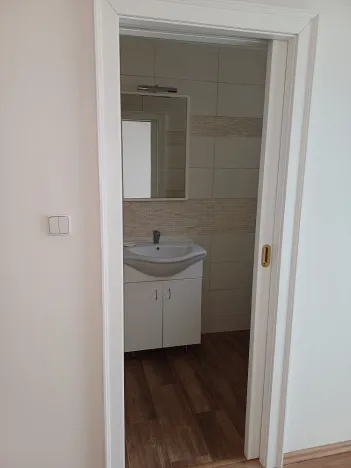 Pronájem bytu 2+kk, Karlovy Vary, Petřín, 55 m2