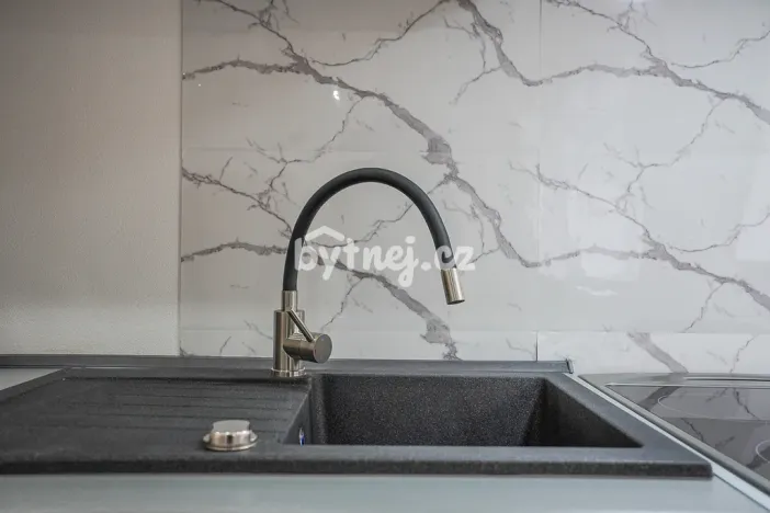 Pronájem bytu 2+kk, Louny, Jablonského, 45 m2