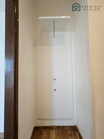 Pronájem bytu 1+1, Litvínov - Horní Litvínov, Podkrušnohorská, 40 m2