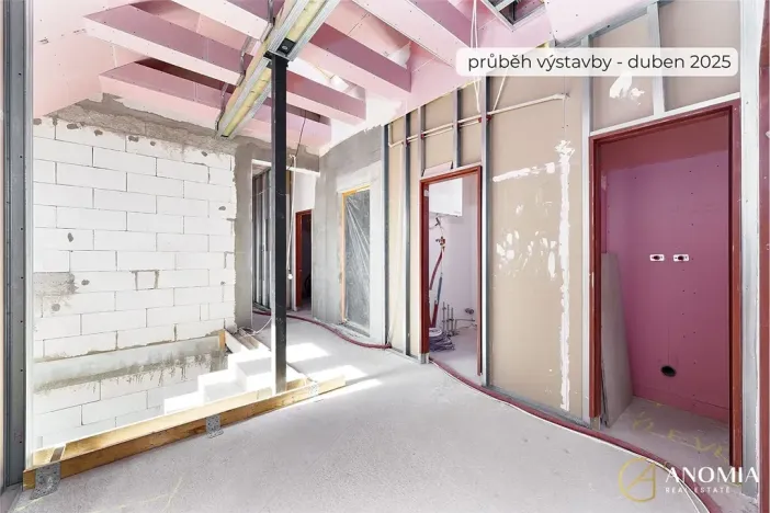 Pronájem ordinace, Praha - Vinoř, Mladoboleslavská, 305 m2