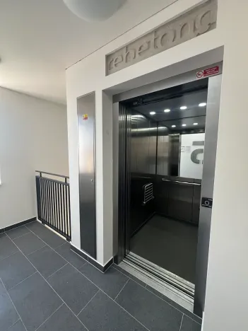 Prodej bytu 4+kk, Praha - Kbely, Sedlářova, 105 m2