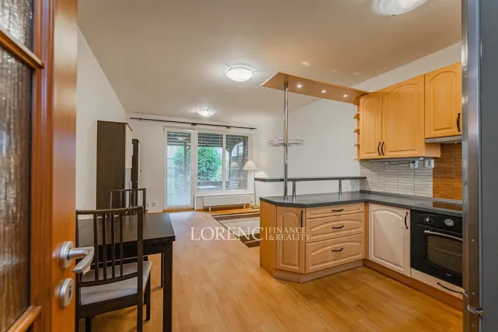 Prodej bytu 2+kk, Praha - Kbely, Herlíkovická, 50 m2