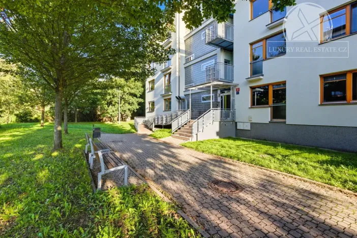 Prodej bytu 2+kk, Praha - Malešice, Prorektorská, 50 m2