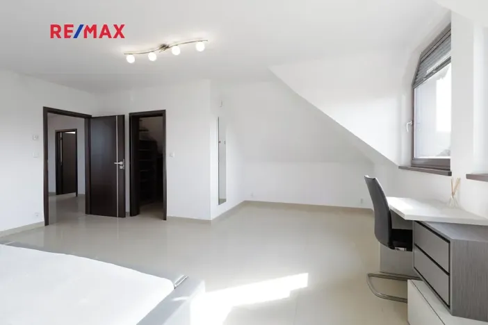 Prodej rodinného domu, Říčany, Tulipánová, 260 m2