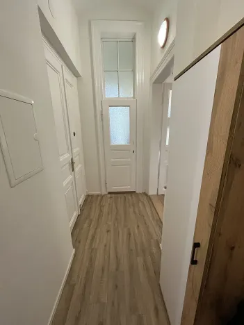 Pronájem bytu 2+1, Praha - Nové Město, Rumunská, 64 m2