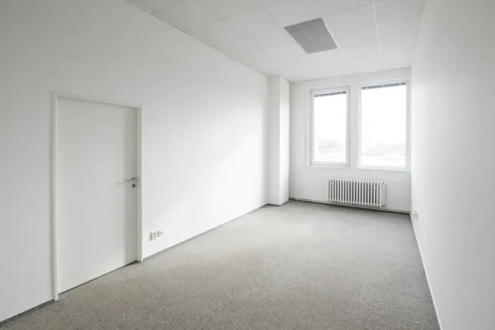 Pronájem kanceláře, Brno, Křenová, 18 m2