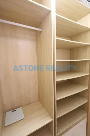 Prodej bytu 1+kk, Praha - Záběhlice, Mattioliho, 37 m2