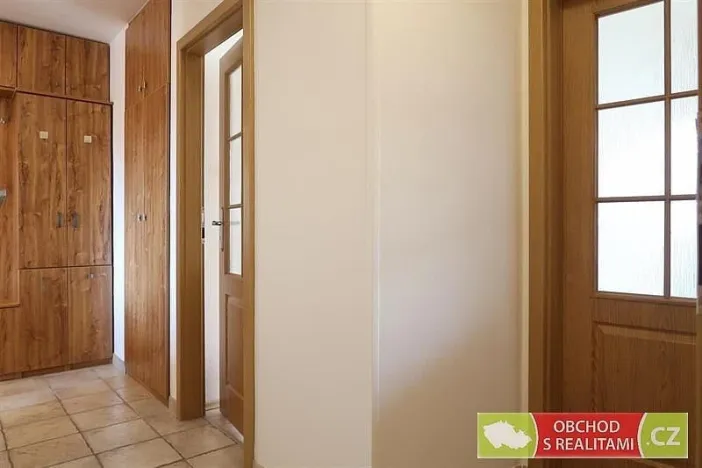 Pronájem bytu 3+kk, Praha, U Slovanky, 73 m2