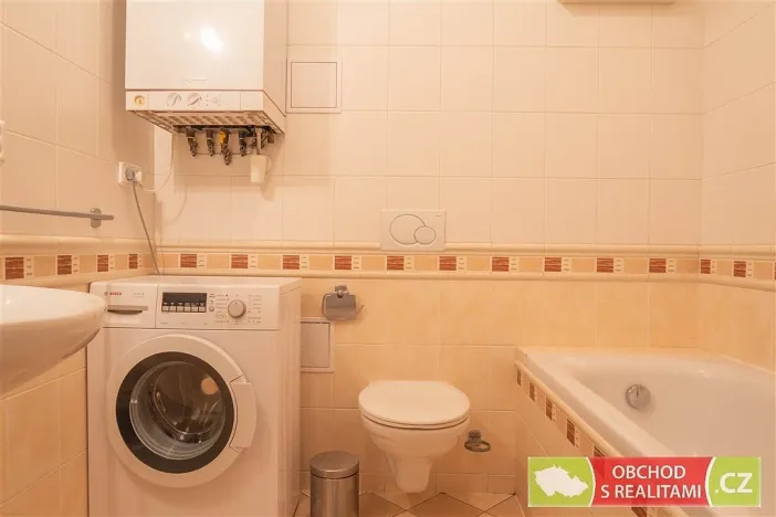 Pronájem bytu 1+kk, Praha, Kozácká, 30 m2