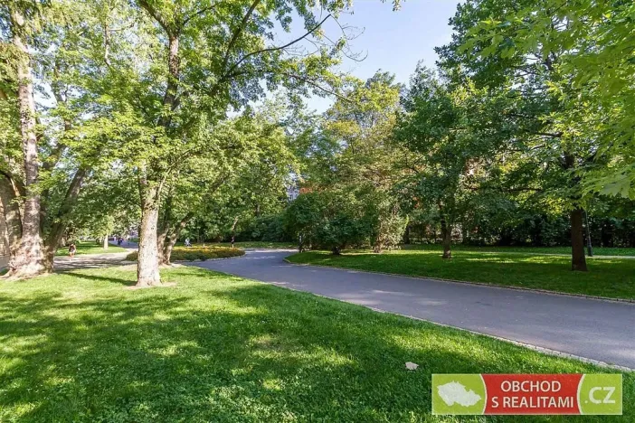 Pronájem bytu 1+kk, Praha, Kozácká, 30 m2