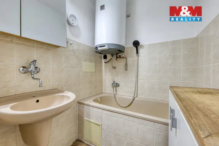 Prodej bytu 3+1, Tlučná, V Rybníčkách, 70 m2