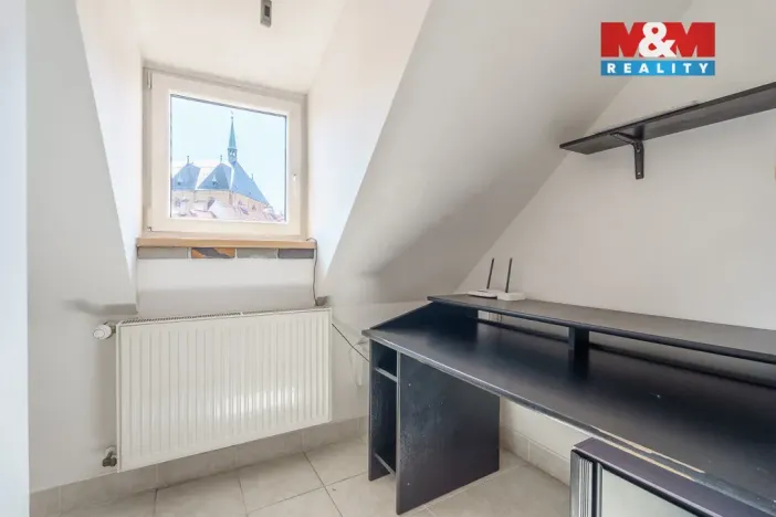 Pronájem bytu 3+1, Cheb, Cechovní, 130 m2