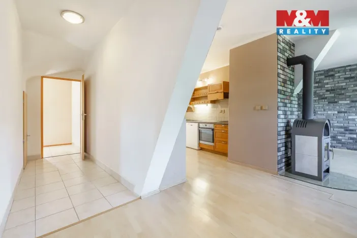 Pronájem bytu 3+1, Cheb, Cechovní, 130 m2