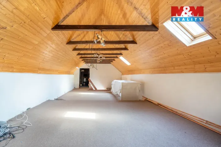 Prodej rodinného domu, Lužná, 165 m2