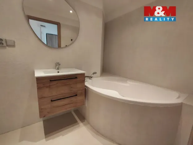 Pronájem bytu 2+1, Ústí nad Labem - Severní Terasa, Pod Rozhlednou, 65 m2