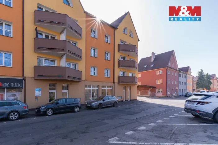 Prodej obchodního prostoru, Cheb, Na Hradčanech, 300 m2