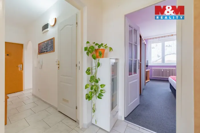 Prodej bytu 2+1, Cheb, Šeříková, 56 m2