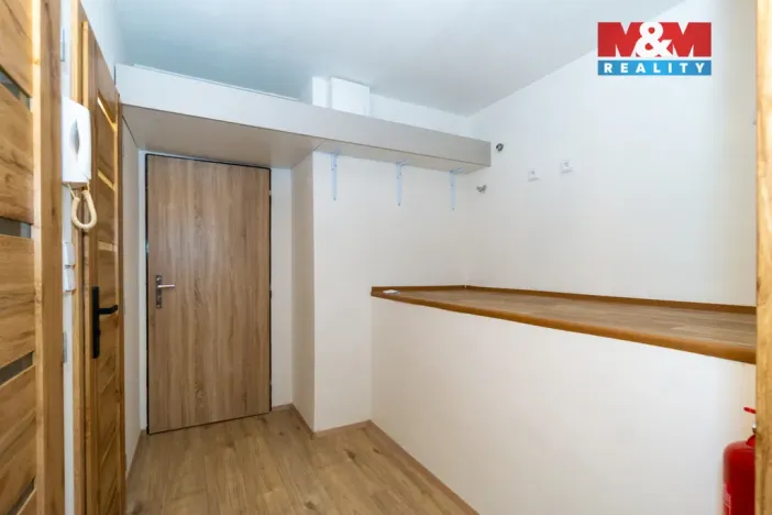 Prodej bytu 2+kk, Pardubice, K Polabinám, 73 m2