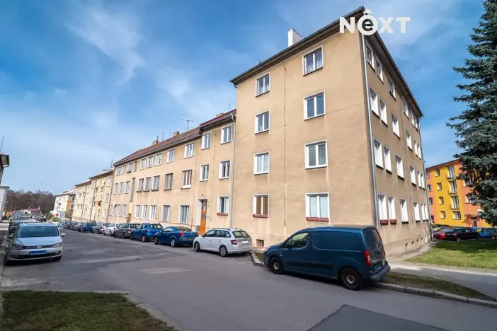 Prodej bytu 2+1, Jindřichův Hradec, Tovární, 73 m2