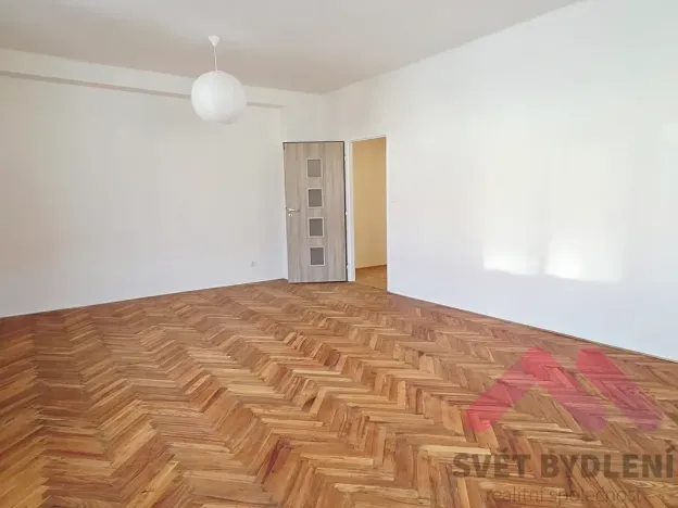 Pronájem bytu 2+1, Praha - Žižkov, Ambrožova, 80 m2