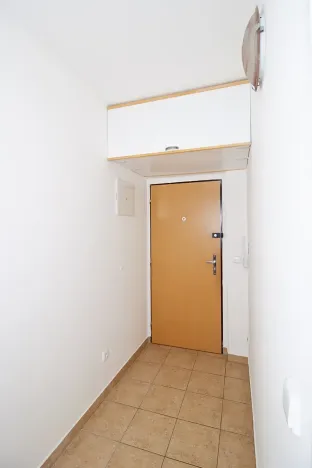 Prodej bytu 2+kk, Vestec, Ve Stromkách, 48 m2