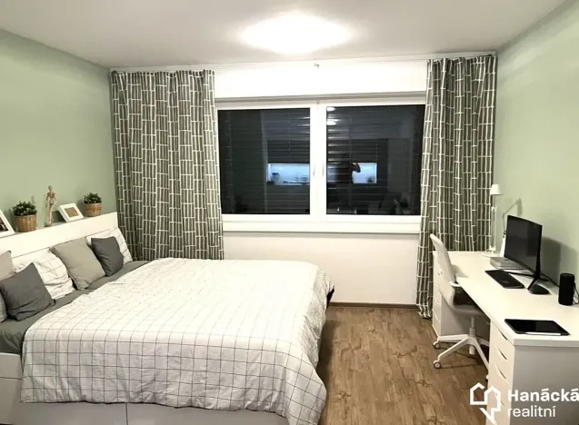Pronájem bytu 1+kk, Olomouc, Dolní novosadská, 43 m2