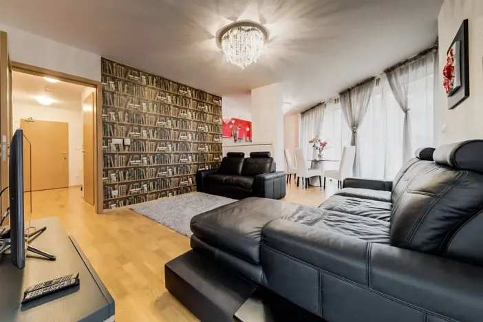 Pronájem bytu 2+kk, Praha - Žižkov, Ke kapslovně, 69 m2