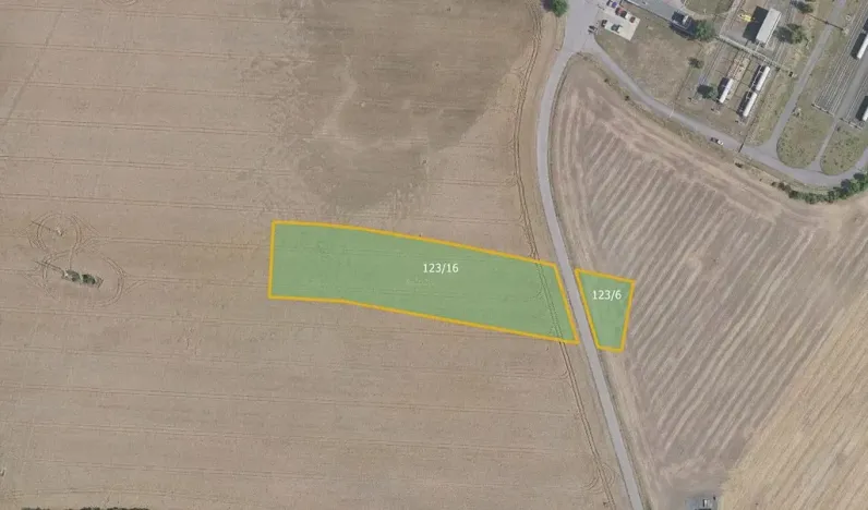 Prodej pole, Chvatěruby, 13562 m2