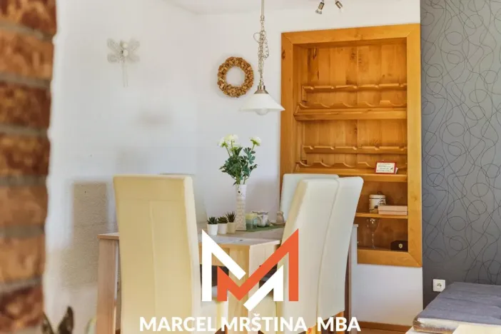 Prodej rodinného domu, Borová, 307 m2