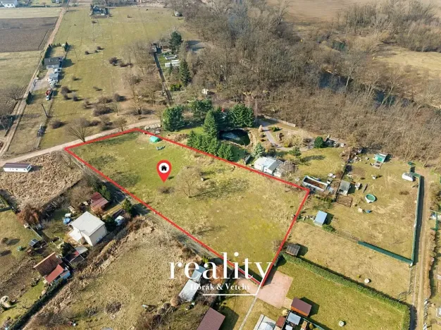 Prodej pozemku, Znojmo, 3961 m2