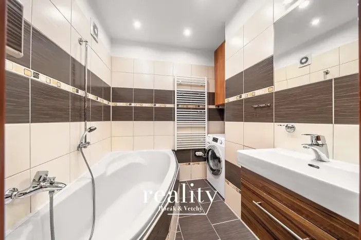 Pronájem bytu 2+1, Znojmo, Vídeňská třída, 53 m2