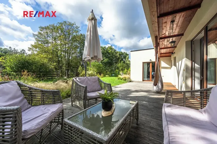 Pronájem rodinného domu, Mnichovice, Myšlínská, 221 m2