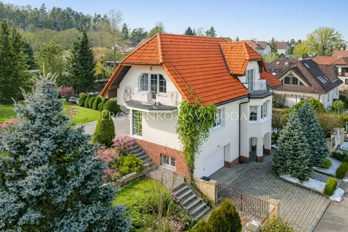 Prodej rodinného domu, Psáry, Pod Vápenkou, 314 m2