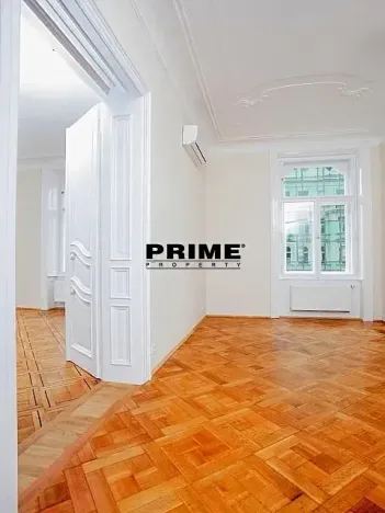 Pronájem kanceláře, Praha - Staré Město, Na Perštýně, 319 m2