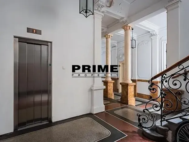 Pronájem kanceláře, Praha - Staré Město, Na Perštýně, 319 m2