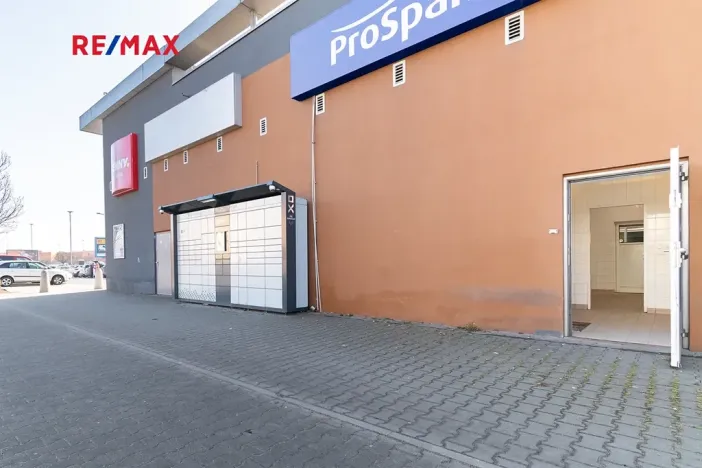 Pronájem obchodního prostoru, Plzeň, 181 m2