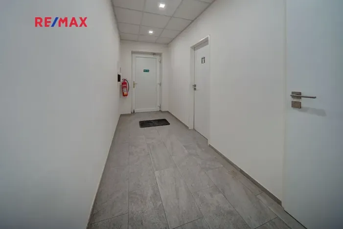 Pronájem kanceláře, Chlumec nad Cidlinou, Rooseveltova, 18 m2