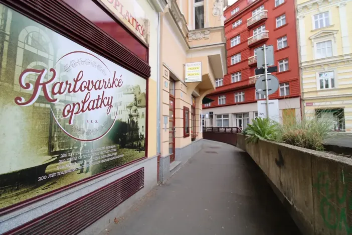 Pronájem bytu 2+1, Karlovy Vary, I. P. Pavlova, 54 m2