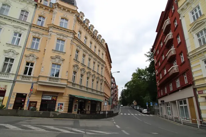 Pronájem bytu 2+1, Karlovy Vary, I. P. Pavlova, 54 m2