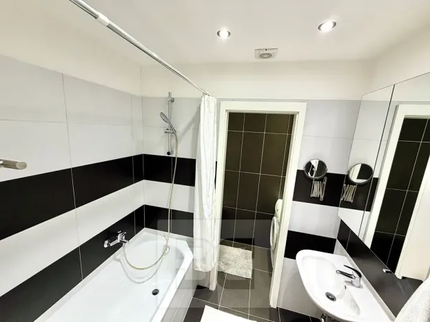 Pronájem bytu 2+kk, Praha - Horní Počernice, Pavlišovská, 56 m2