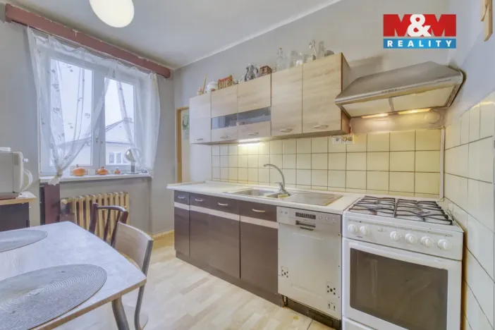 Prodej bytu 3+1, Plzeň, Zelenohorská, 72 m2