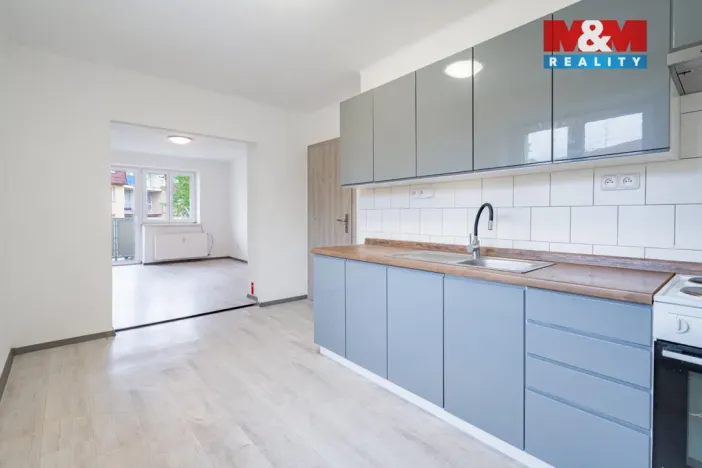 Pronájem bytu 2+1, Strakonice - Strakonice II, Dukelská, 54 m2