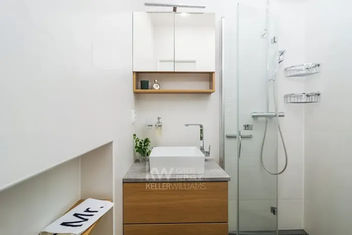 Pronájem bytu 3+1, Praha - Střešovice, Střešovická, 77 m2