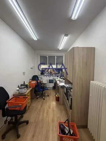 Prodej obchodního prostoru, Dačice, B. Němcové, 600 m2