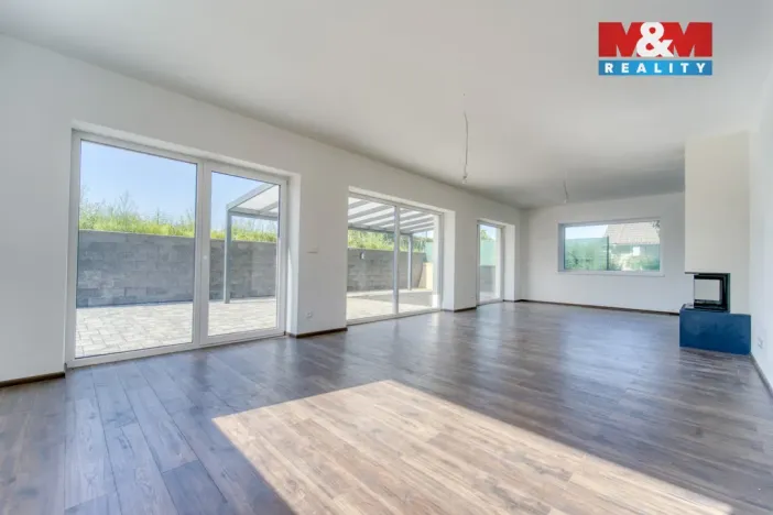 Prodej rodinného domu, Vodochody - Hoštice, Na Kopečku, 168 m2